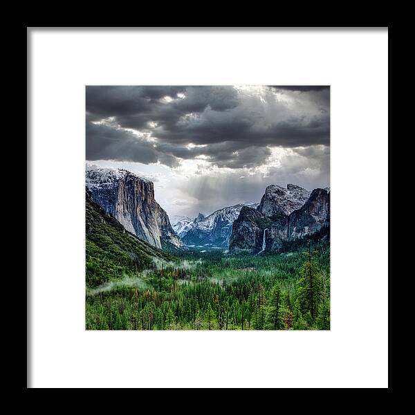 Landscape Framed Print featuring the photograph Yosemite Tunnel View by Romeo Victor