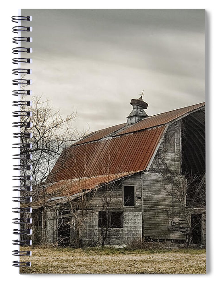 Old Barn Spiral Notebook featuring the photograph Along a Delaware Backroad by Erika Fawcett