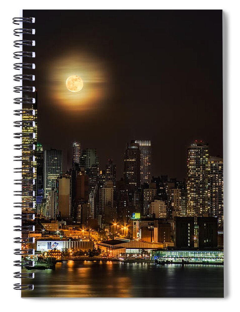 Empire State Building Spiral Notebook featuring the photograph Super Moon Over NYC by Susan Candelario