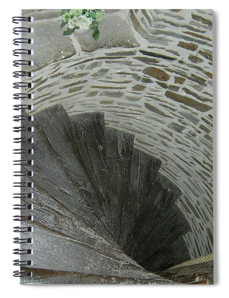 Gap Spiral Notebook featuring the photograph Mind The Gap....s by Donato Iannuzzi