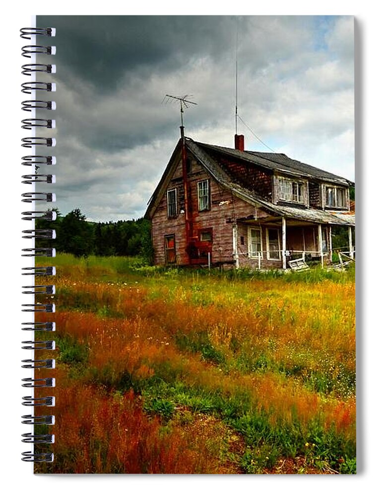 Farm House Spiral Notebook featuring the photograph Abandon House by Steve Brown