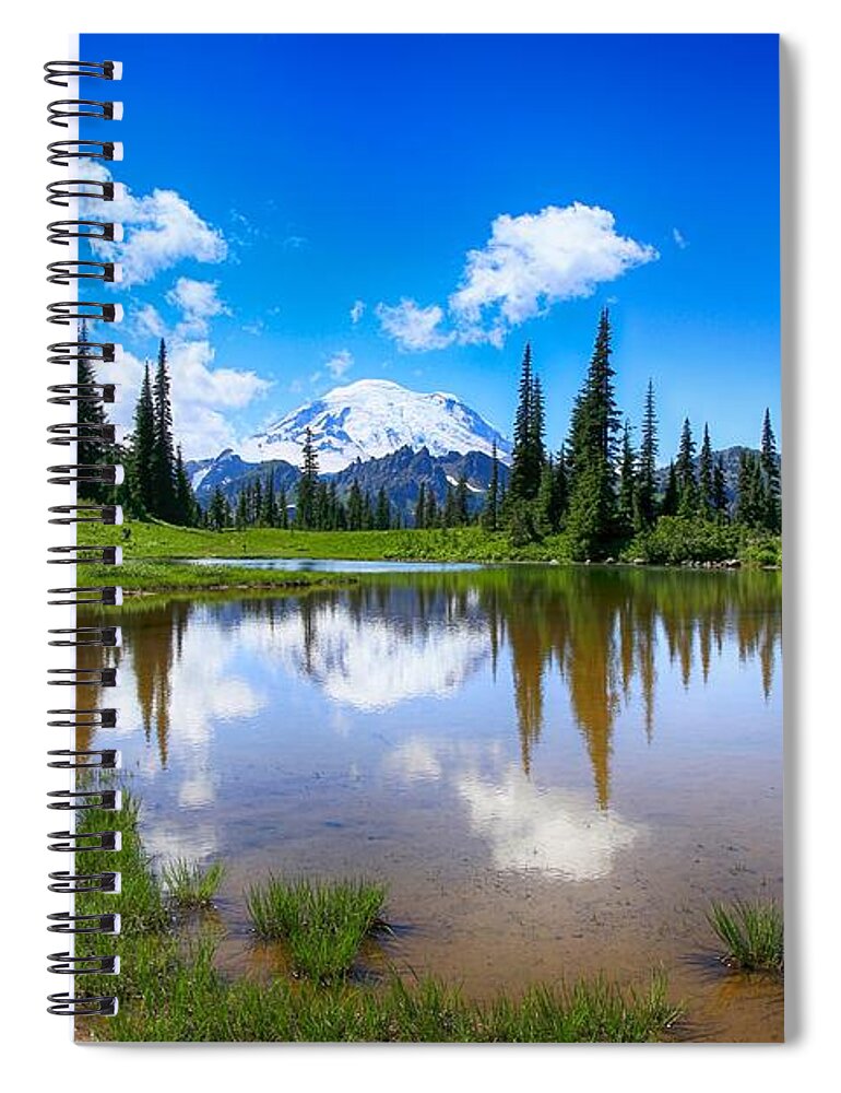Beautiful Afternoon Spiral Notebook featuring the photograph Beautiful afternoon by Lynn Hopwood