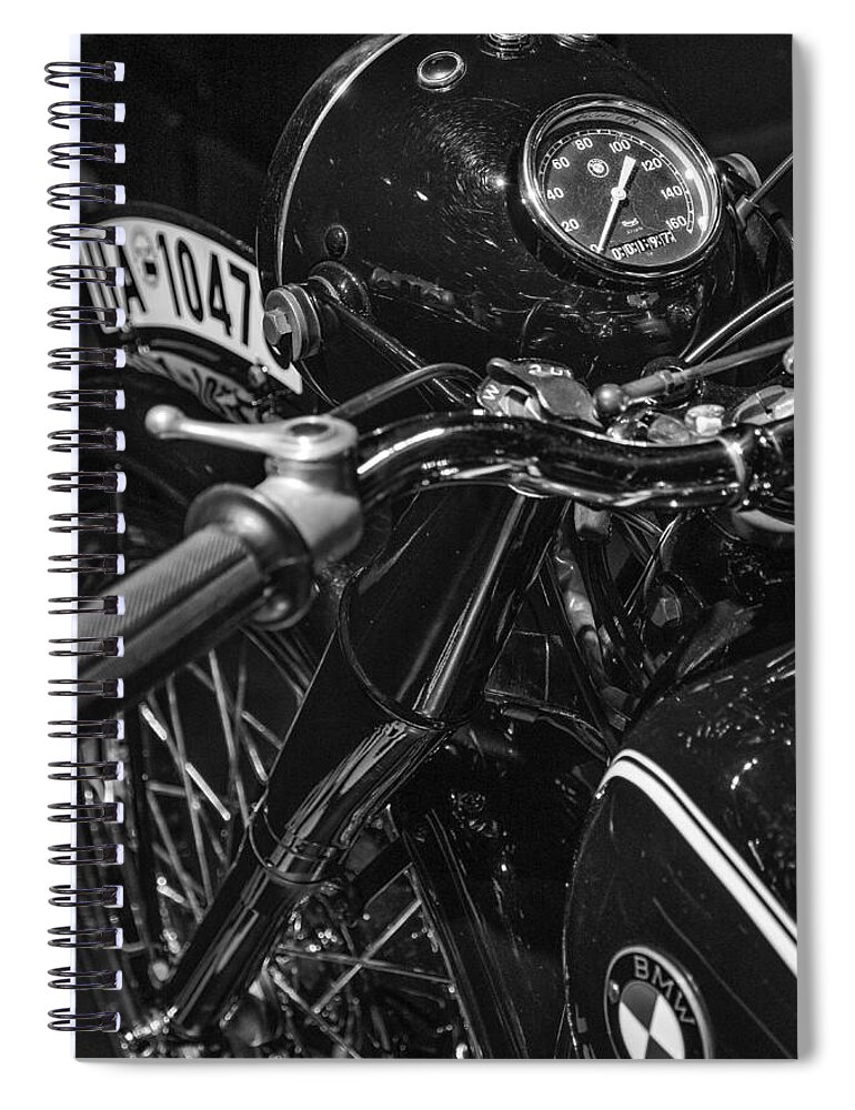 Bmw Spiral Notebook featuring the photograph Bmw R5 by Pablo Lopez