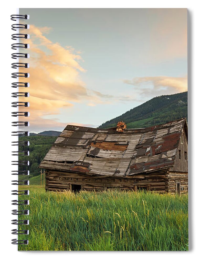 Crested Butte Spiral Notebook featuring the photograph Sunset Over An Abandoned Cabin by Lorraine Baum