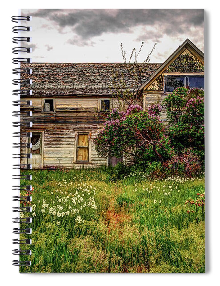 Old Spiral Notebook featuring the photograph Southwick Farmhouse by Brad Stinson