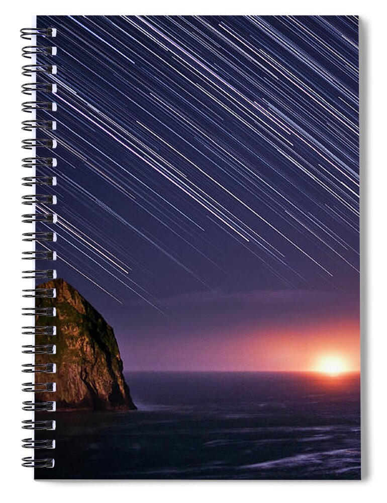 Outdoors Spiral Notebook featuring the photograph Beacon by Andrew Curtis
