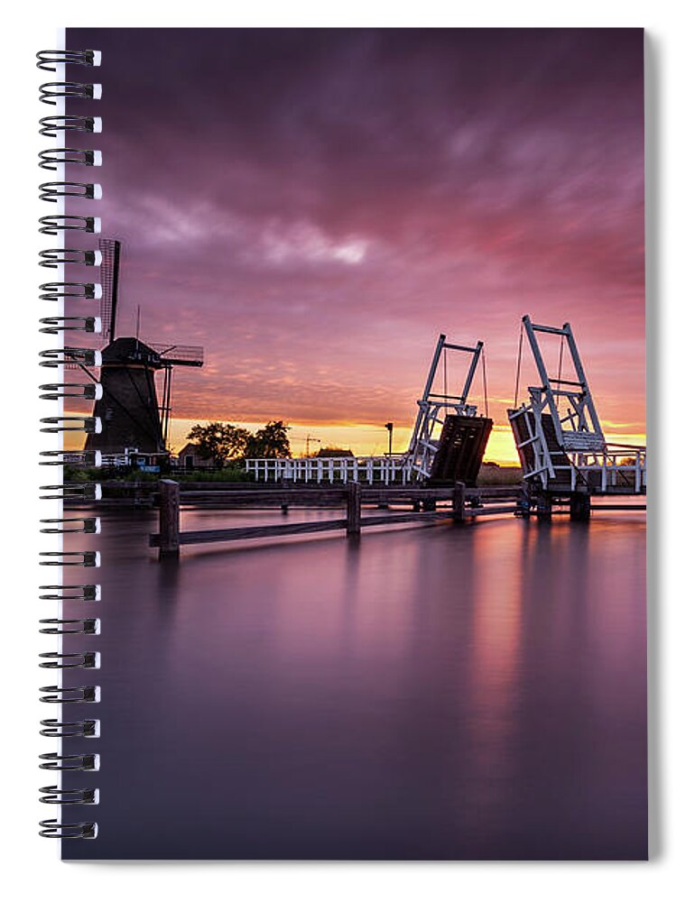 Kinderdjik Spiral Notebook featuring the photograph Time lord by Jorge Maia