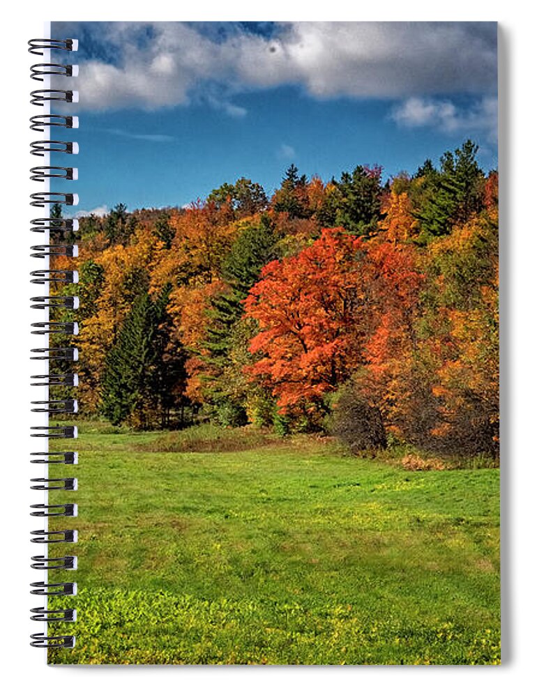 Hayward Garden Putney Vermont Spiral Notebook featuring the photograph Vermont Autumn Colors by Tom Singleton