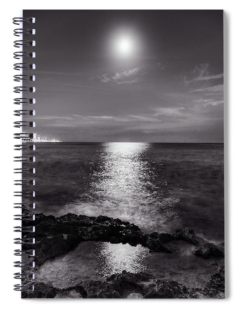 Cuba Spiral Notebook featuring the photograph Moonset by David Lee