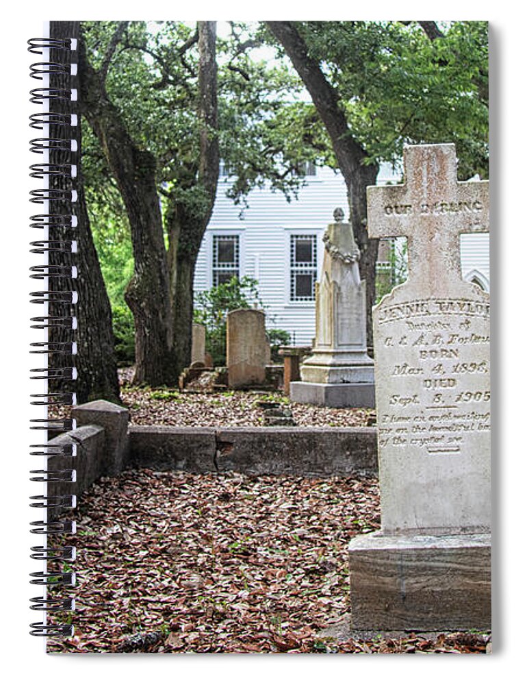 Old Burying Ground Spiral Notebook featuring the photograph Inside the Old Burying Ground - Beaufort North Carolina by Bob Decker