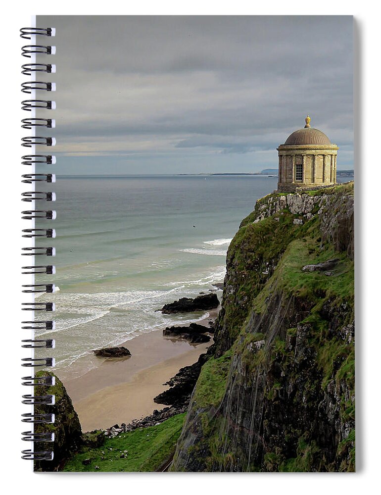 Mussendentemple Spiral Notebook featuring the photograph Reading Room With a View by Vicky Edgerly