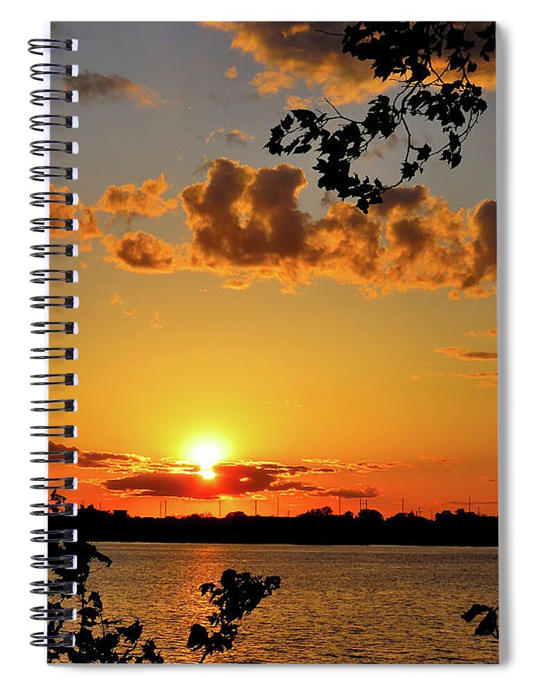 Sunset Spiral Notebook featuring the photograph Sun Setting Over Philadelphia by Linda Stern