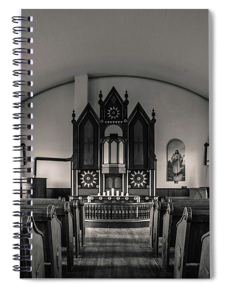 Cransfill Gap Spiral Notebook featuring the photograph To the Front - Horizontal by KC Hulsman