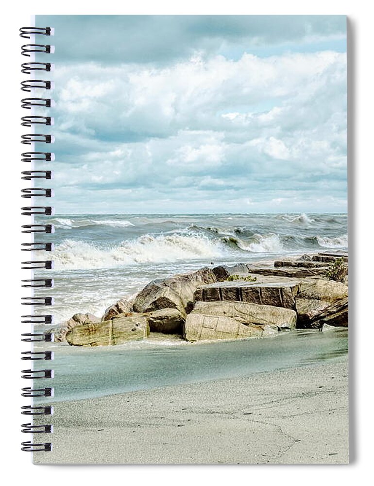  Feature Spiral Notebook featuring the photograph Whitecaps on Lake Erie by Susan Hope Finley