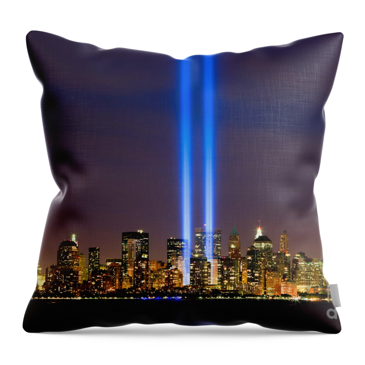 America Throw Pillow featuring the photograph 09/11 - Tribute in Light by Henk Meijer Photography