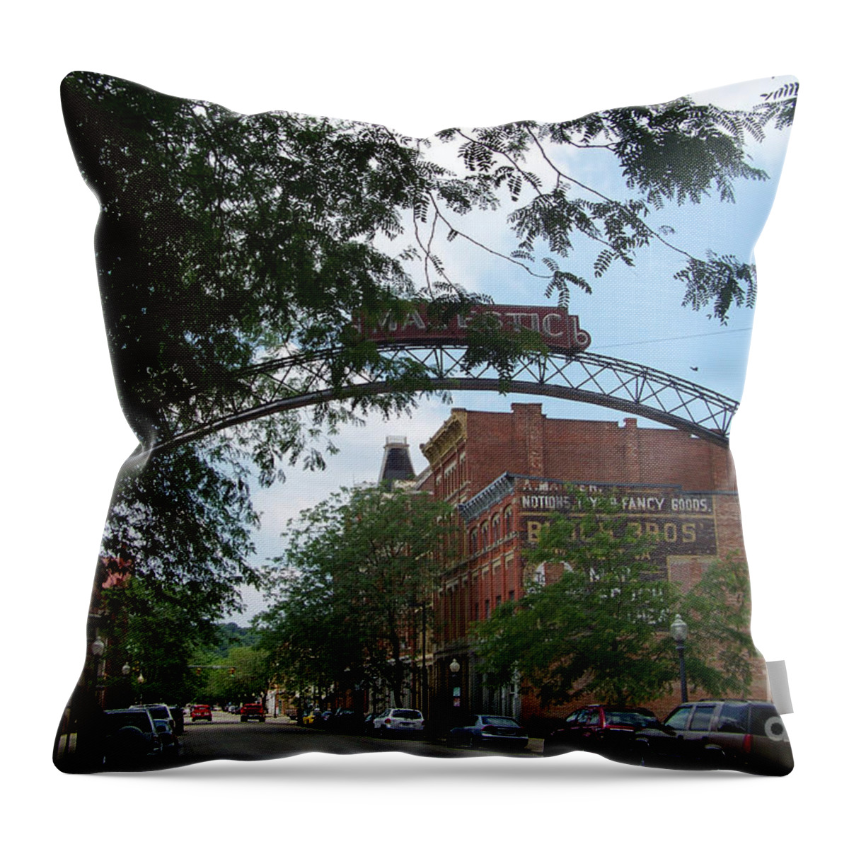 Chillicothe Throw Pillow featuring the photograph Second Street #2 by Charles Robinson