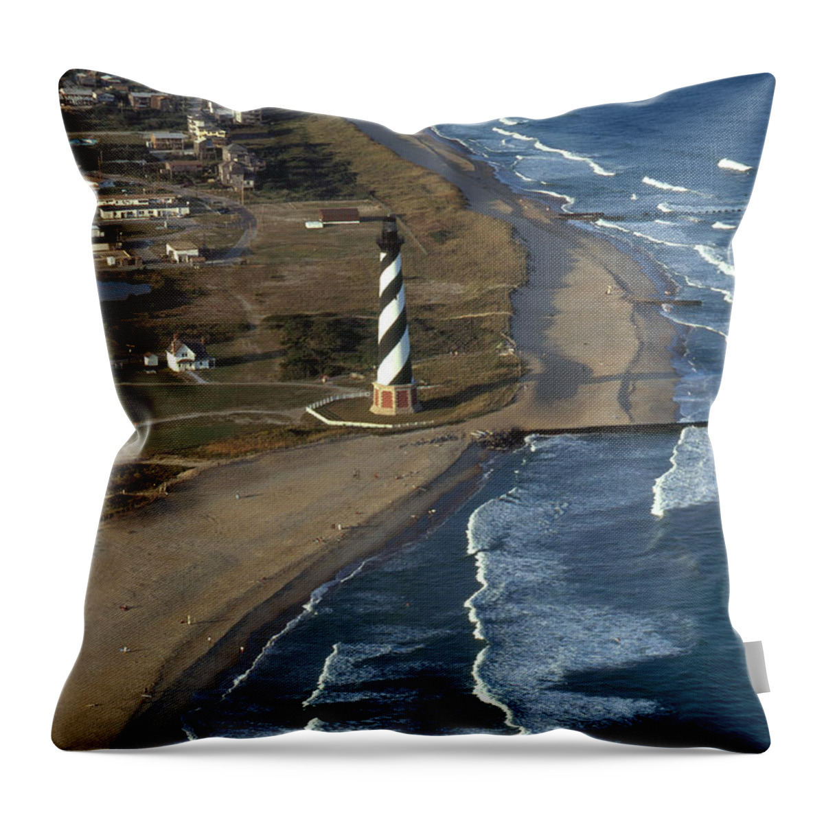 North Carolina Throw Pillow featuring the photograph Cape Hatteras Lighthouse #5 by Bruce Roberts