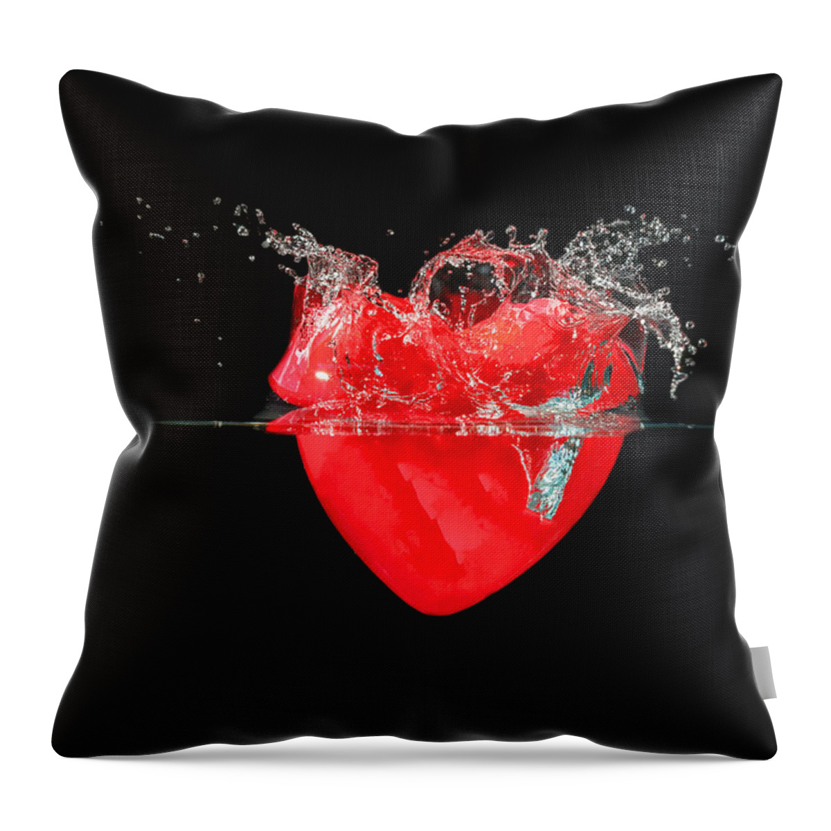 Beauty Throw Pillow featuring the photograph Heart #6 by Peter Lakomy