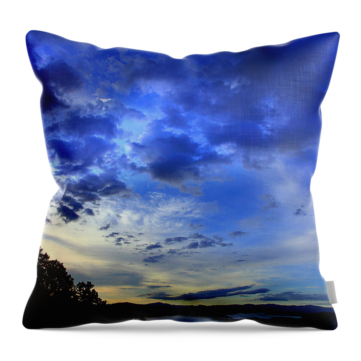 Smoky Mountains Throw Pillow featuring the photograph A Smoky Mountain Dawn by Michael Eingle