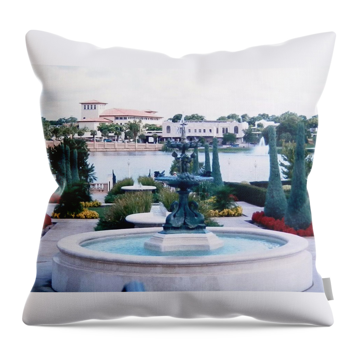 #lakeland #lakemirror #park #downtown #city #beautiful #plantsflowers #rentable #afternoon #summertime Throw Pillow featuring the photograph Beautiful Park in Lakeland by Belinda Lee