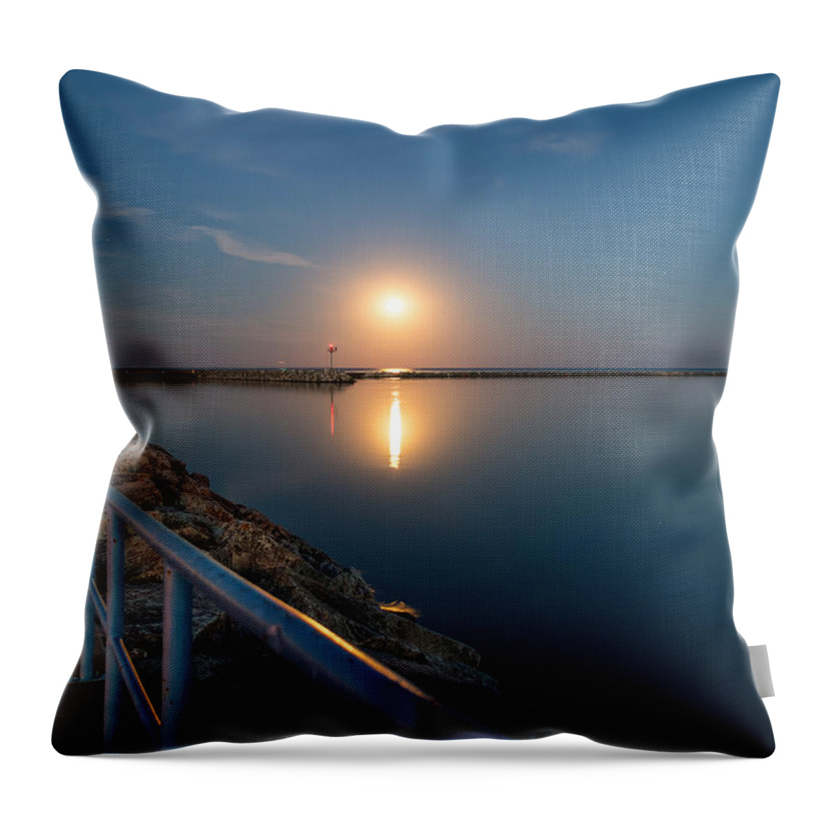 Blood Moon Throw Pillow featuring the photograph Blood Moon II by James Meyer