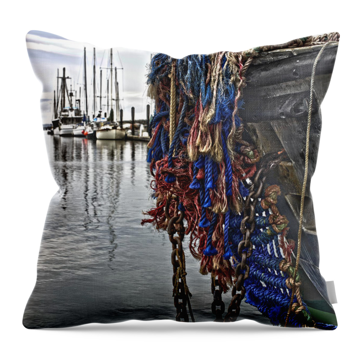 Bow Pudding Throw Pillow featuring the photograph Bow Pudding by Bob VonDrachek