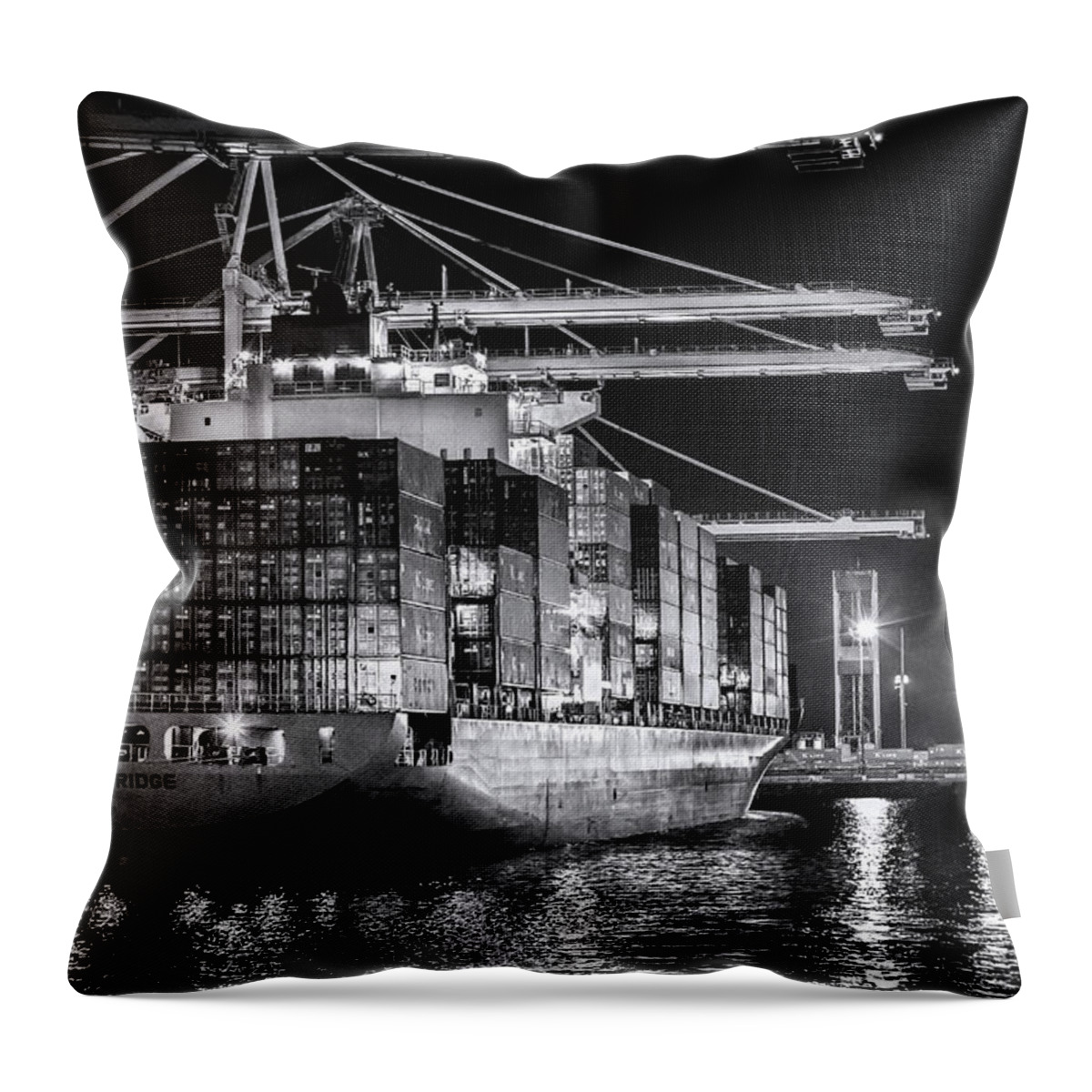 Port Of Long Beach Throw Pillow featuring the photograph Brooklyn Bridgebw By Denise Dube by Denise Dube