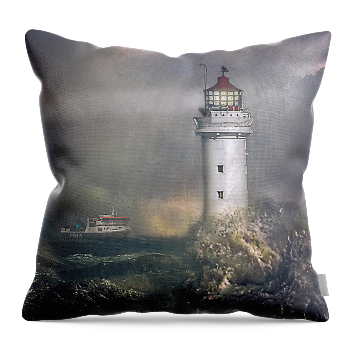 Lighthouse Throw Pillow featuring the photograph Coming Home by Brian Tarr