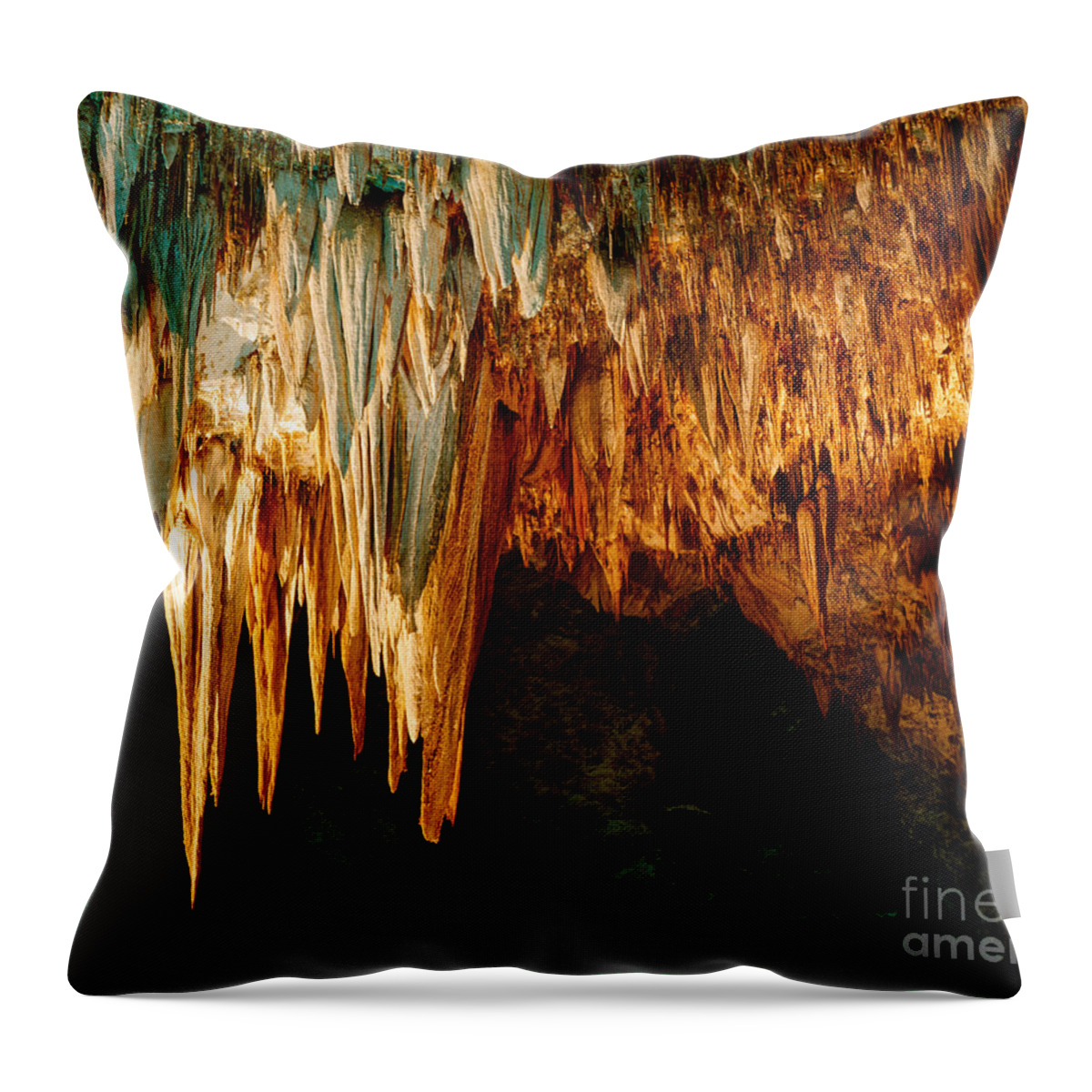 Carlsbad Caverns Throw Pillow featuring the photograph Draperies and Stalactites by Tracy Knauer