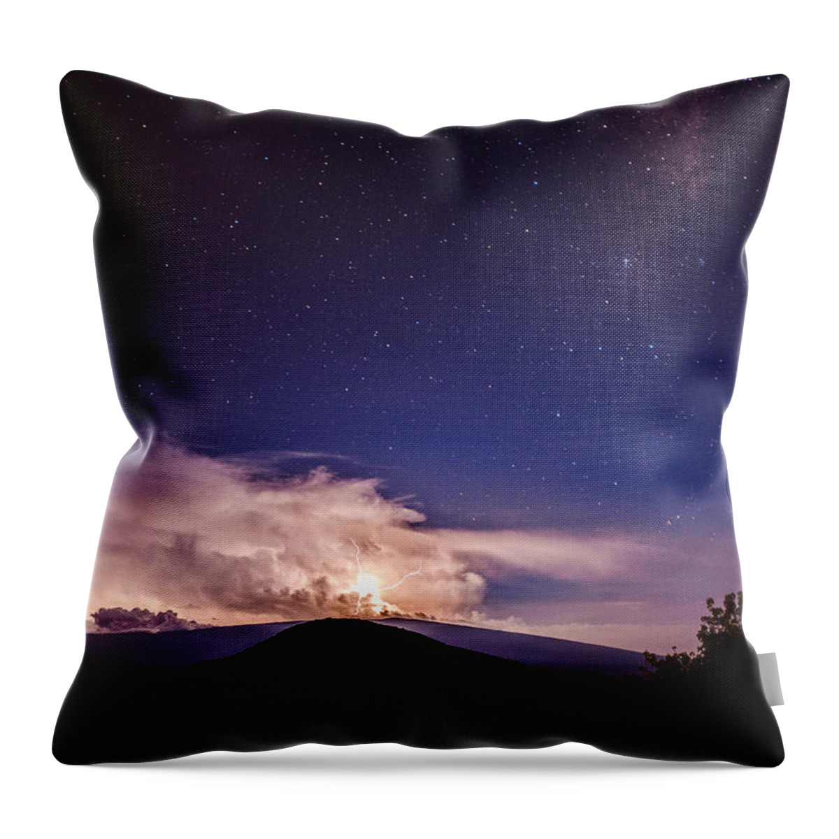 Big Island Throw Pillow featuring the photograph Electric Heavens 2 by Jason Chu