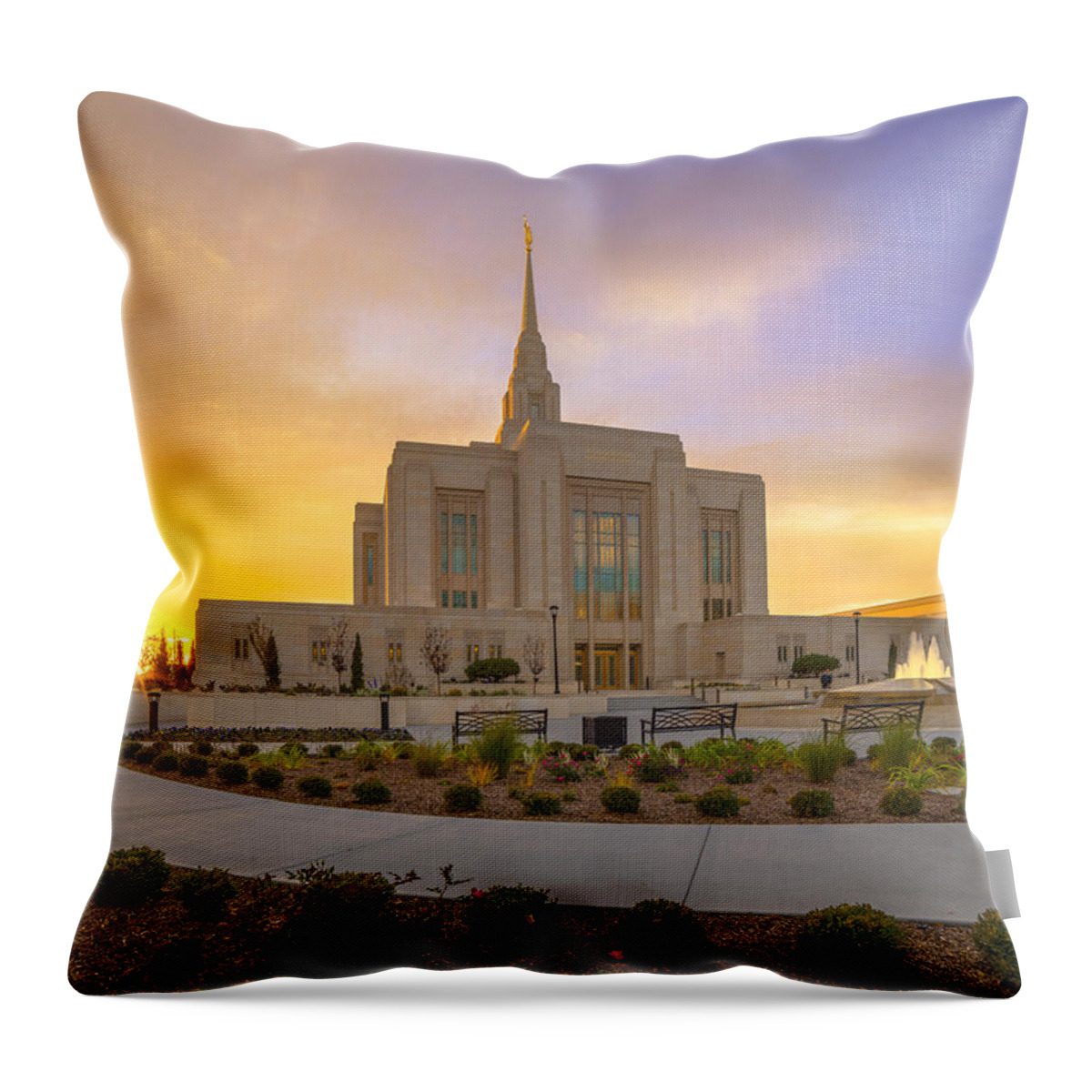 Ogden Throw Pillow featuring the photograph Exaltation by Dustin LeFevre