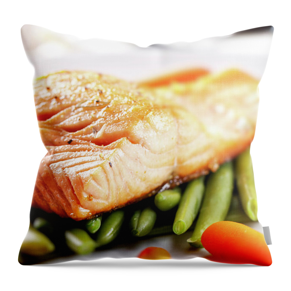 Grilled Salmon Throw Pillow featuring the photograph Fillet Of Salmon by Svariophoto