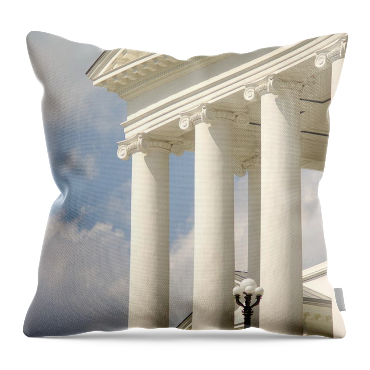Va State Capitol Throw Pillow featuring the photograph Front Porch of Virginia State Capitol Richmond VA by Suzanne Powers