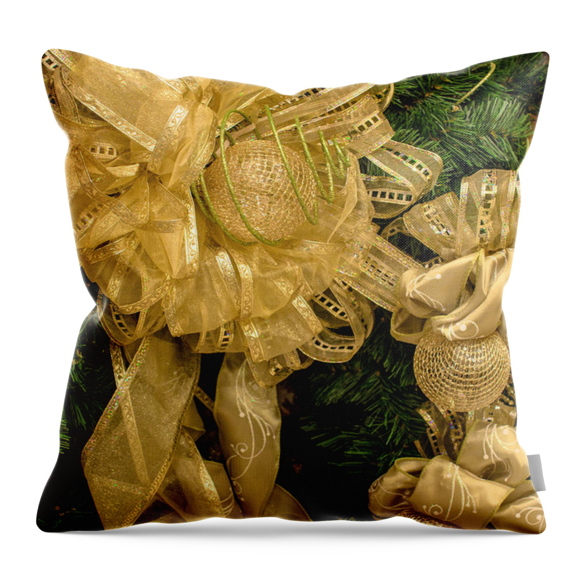 Gold Christmas Wreath Throw Pillow featuring the photograph Gold Christmas Wreath by Imagery by Charly