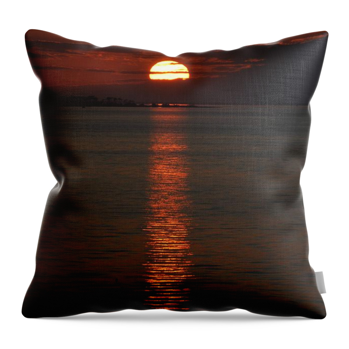 Sunsets Throw Pillow featuring the photograph Goodnight Sun by Jan Amiss Photography