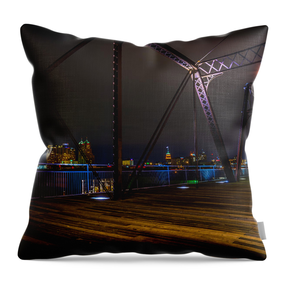 San Antonio Throw Pillow featuring the photograph Hays Street Bridge by David Morefield