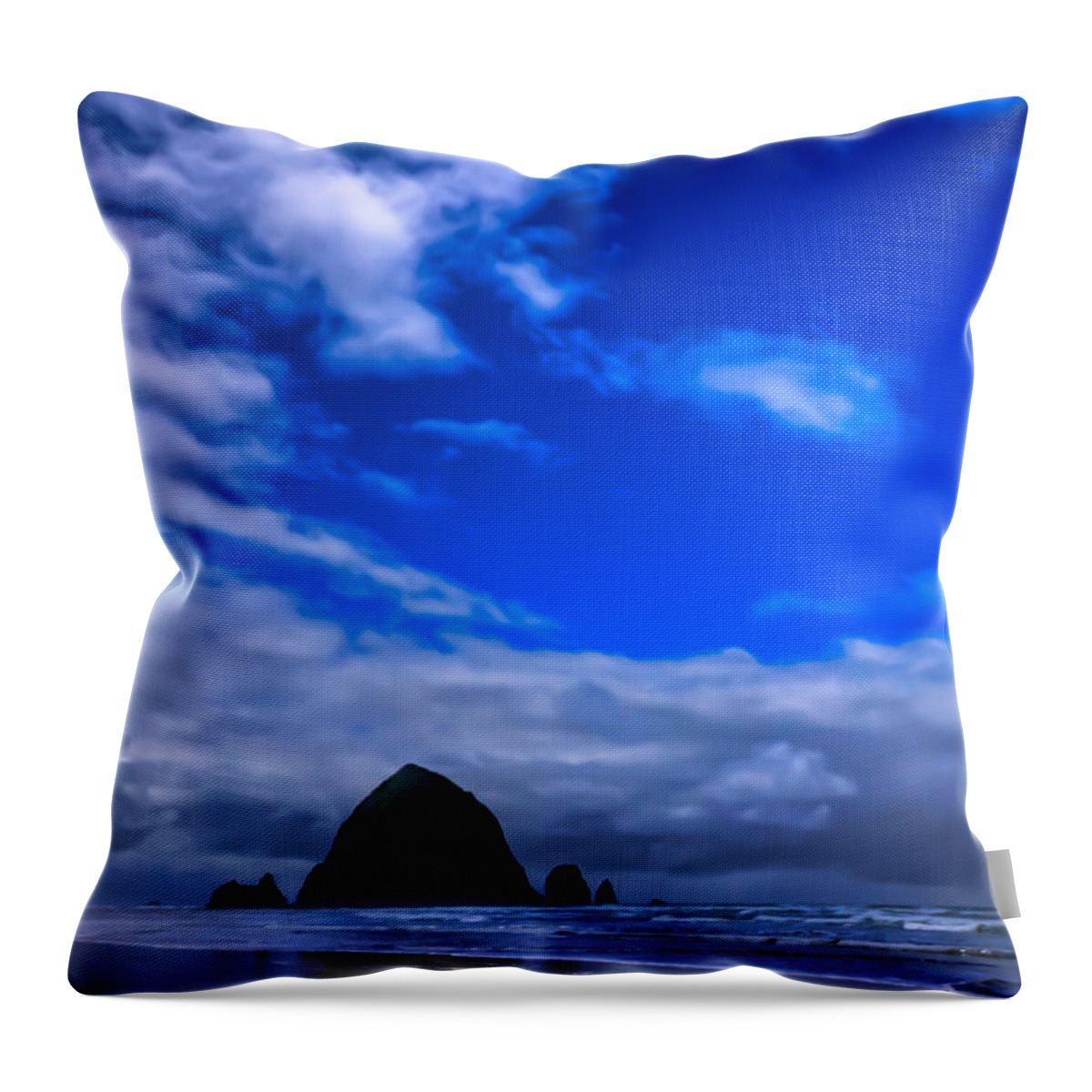 Cannon Beach Throw Pillow featuring the photograph Haystack Rock in Cannon Beach Oregon by David Patterson