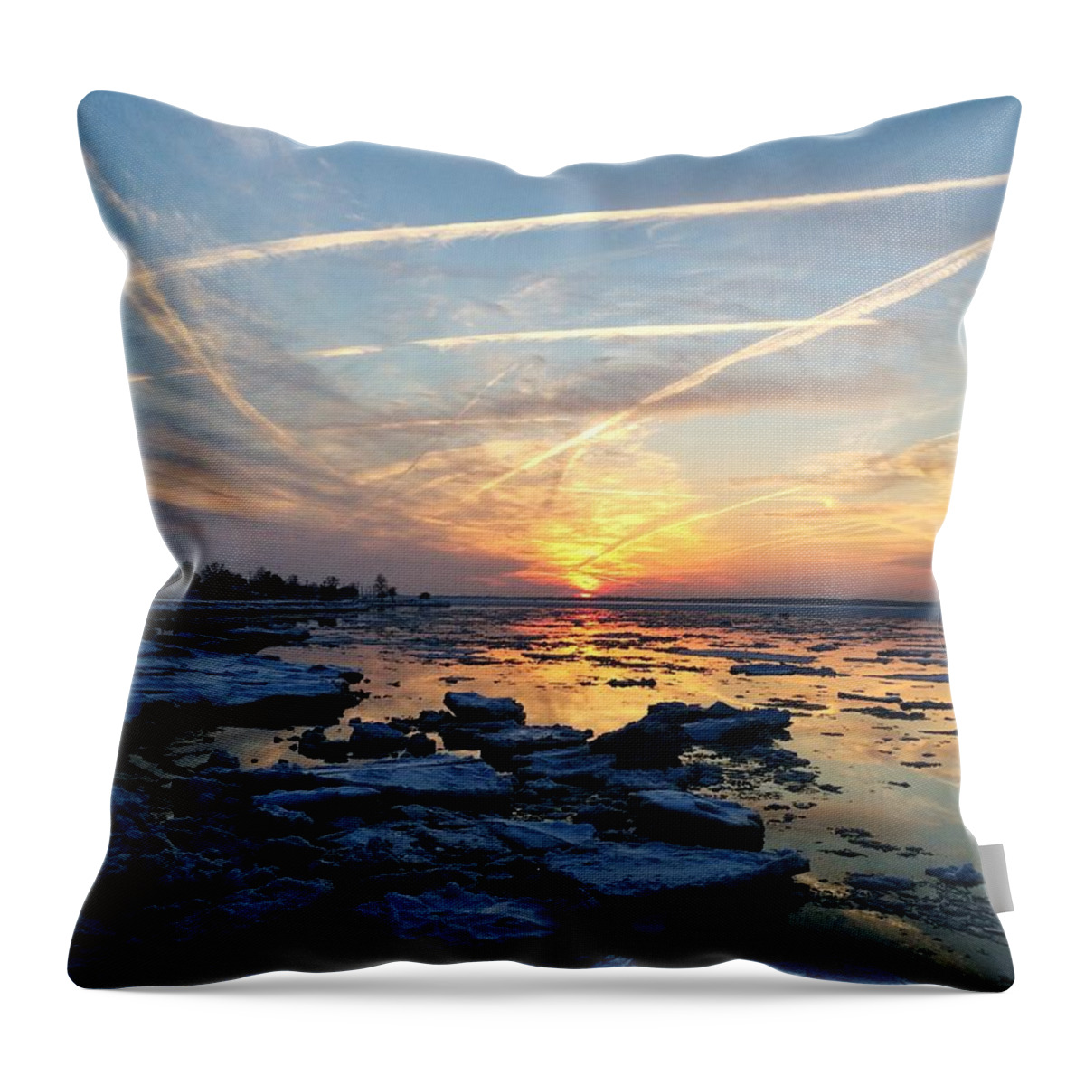 Sunset Throw Pillow featuring the photograph Ice on the Delaware River by Ed Sweeney