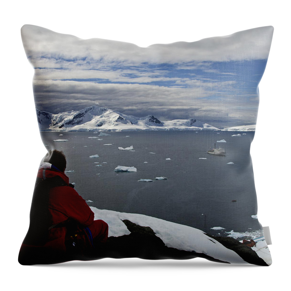 Festblues Throw Pillow featuring the photograph In Paradise... by Nina Stavlund