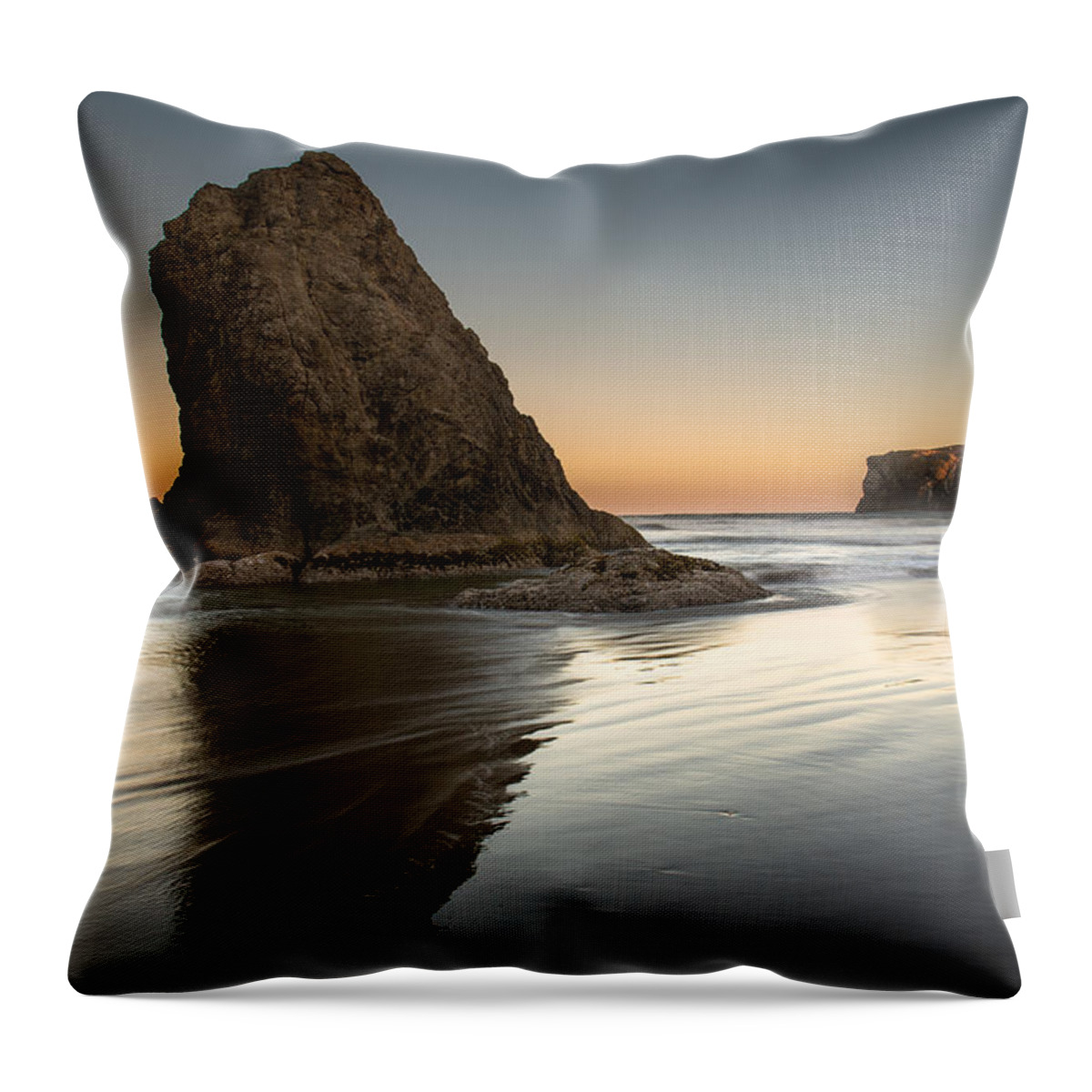 Bandon Throw Pillow featuring the photograph Last Day at Bandon by Tim Bryan