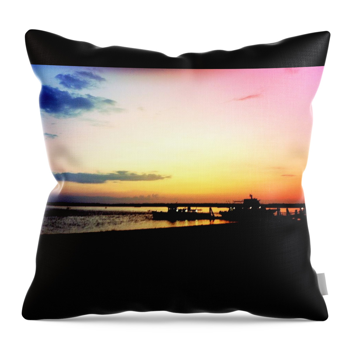 Sunset Throw Pillow featuring the photograph Last Light by Denyse Duhaime
