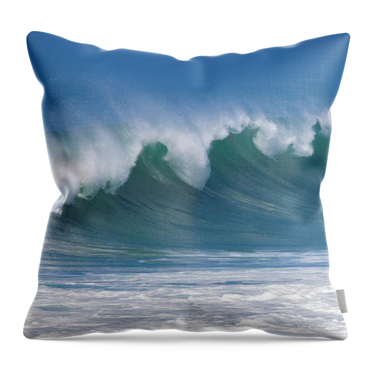 Waves Throw Pillow featuring the photograph Lyrical Wave by Cliff Wassmann