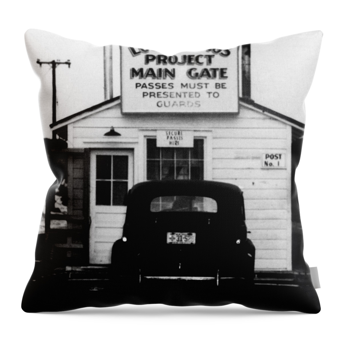 Science Throw Pillow featuring the photograph Manhattan Project Main Gate, 1943 by Science Source