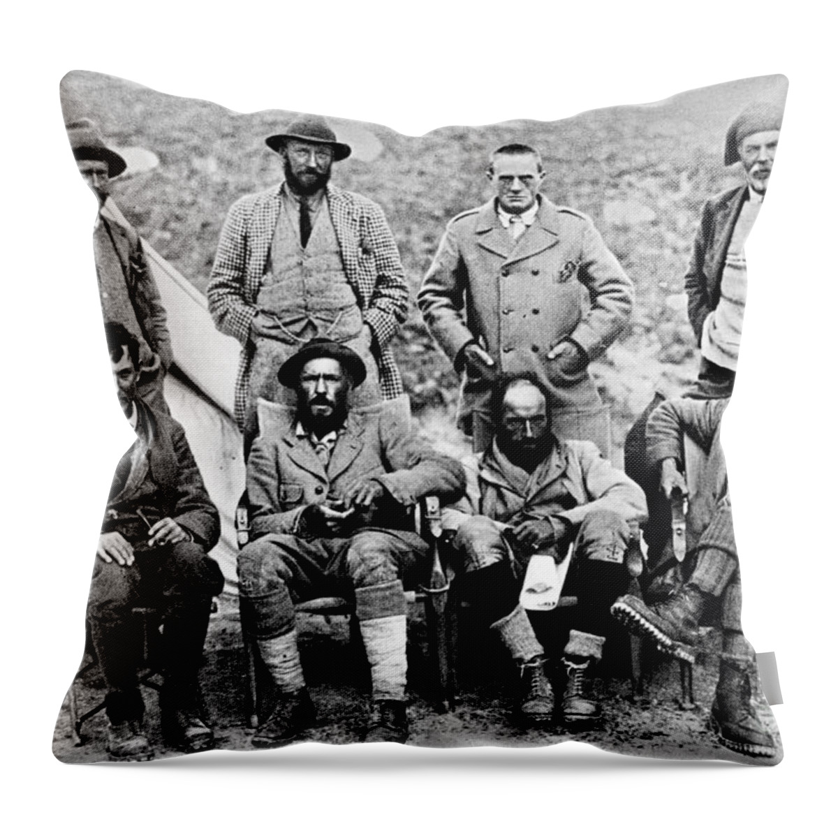 1921 Throw Pillow featuring the photograph Mount Everest Expedition by Granger
