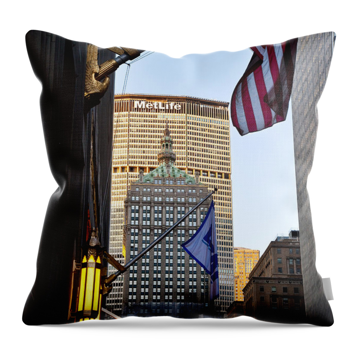 New York Throw Pillow featuring the photograph NYC MetLife by Brian Jannsen