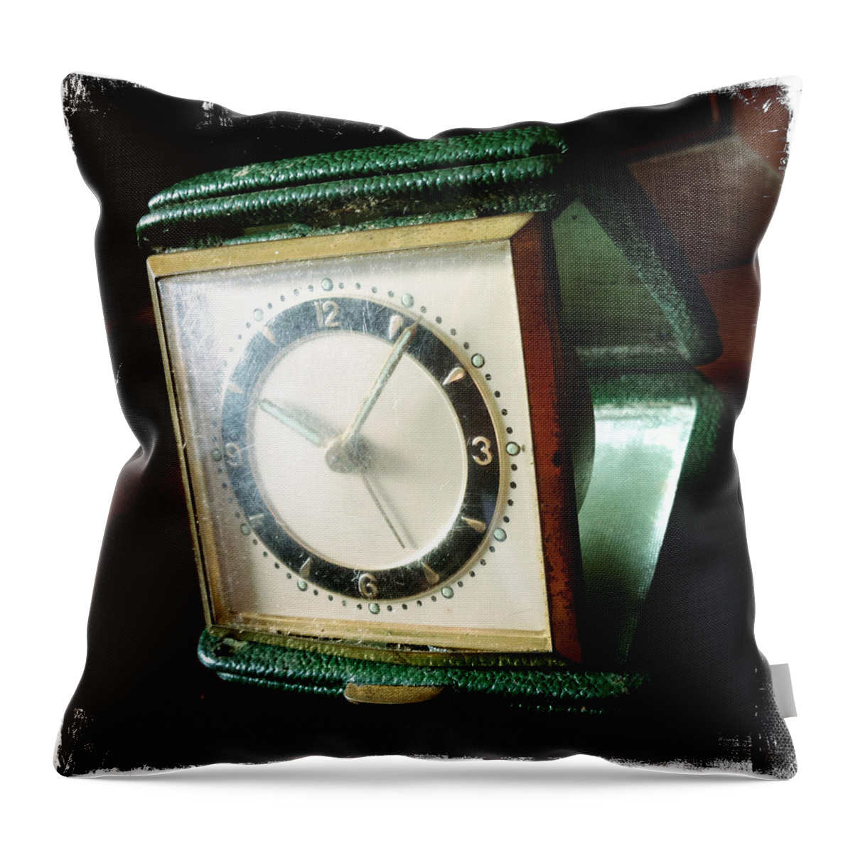Grunge Throw Pillow featuring the photograph Old clock by Les Cunliffe