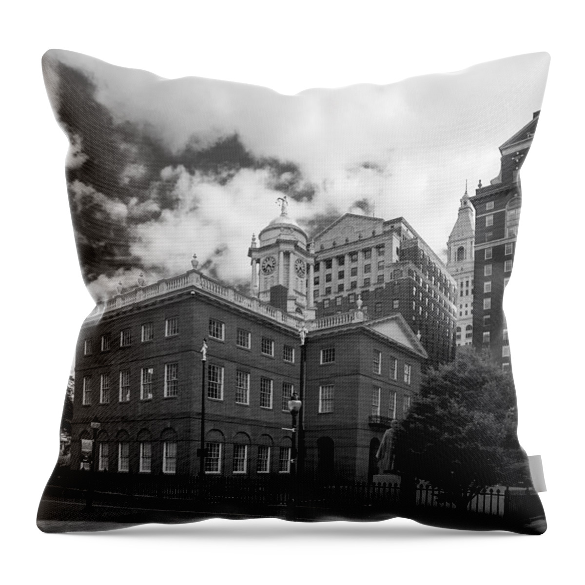 Buildings Throw Pillow featuring the photograph Old State House 15568b by Guy Whiteley