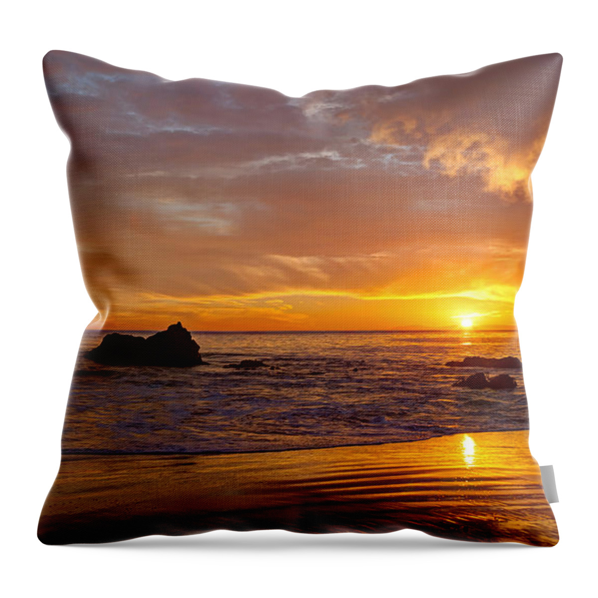 Laguna Beach Throw Pillow featuring the photograph Pacific Edge Laguna Beach by Cliff Wassmann