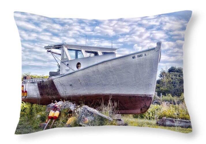 Boat Throw Pillow featuring the photograph Retired by Richard Bean
