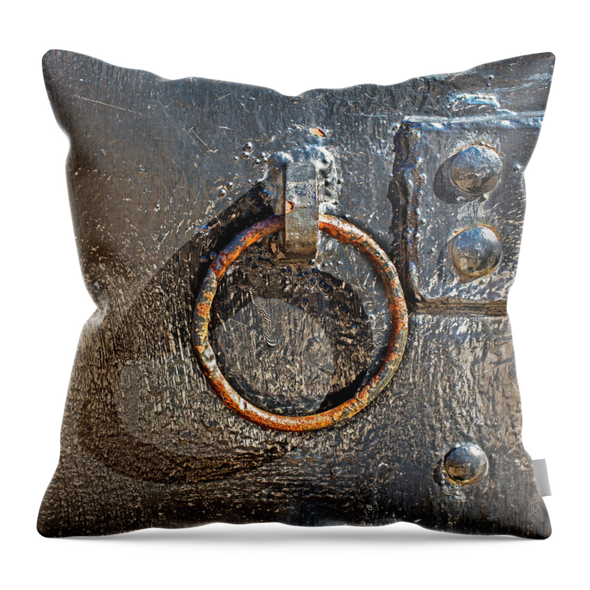 Sandy Hook Throw Pillow featuring the photograph Ring And Rivets On Battery Gunnison by Gary Slawsky
